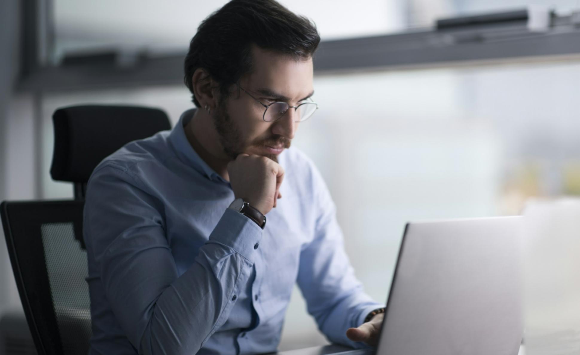 Analyse de backlinks en temps réel